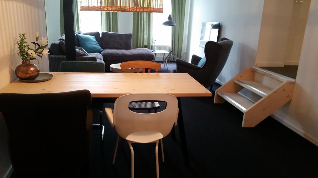 Oekepoek Down Town Bed & Breakfast Enschede Ruang foto